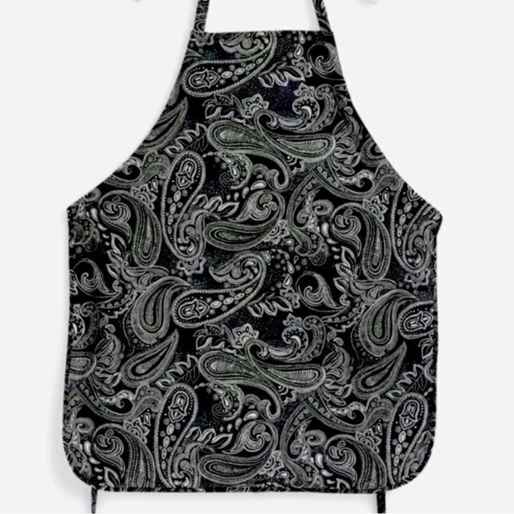 Vera Bradley Apron in Stellar Paisley Pattern